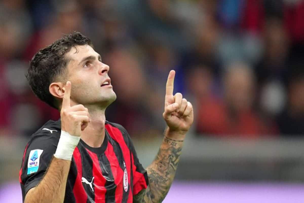 Milan gagalkan start sempurna Napoli, rebut puncak Serie A