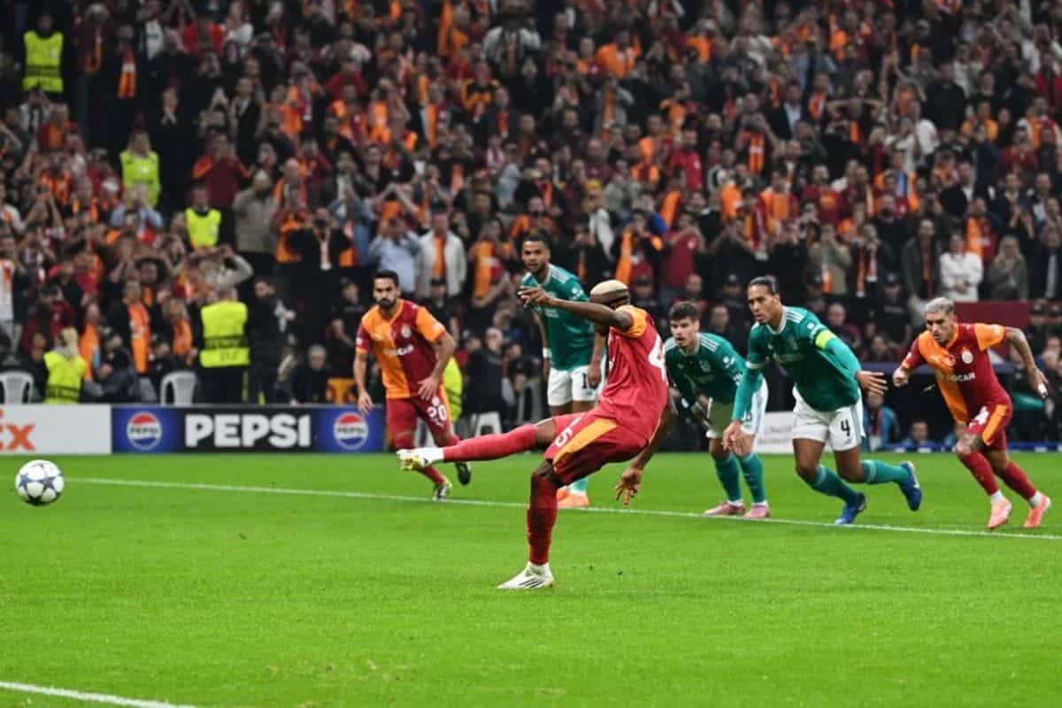 Liverpool takluk 0-1 dari Galatasaray, Osimhen jadi penentu lewat penalti