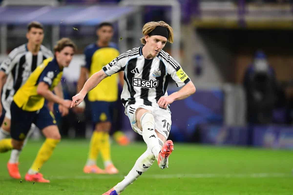 Newcastle cukur Royale Union 4-0