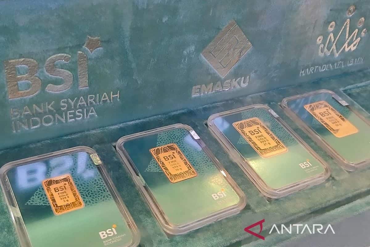 Harga emas Antam naik pada Jumat ini, jadi Rp2,296 juta per gram